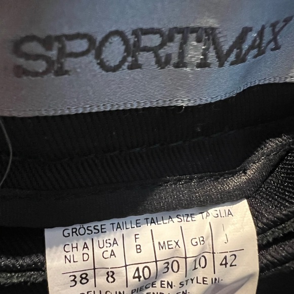 MaxMara, Size Italian 42,real leather,dark green, used only 1 day - Picture 7 of 7